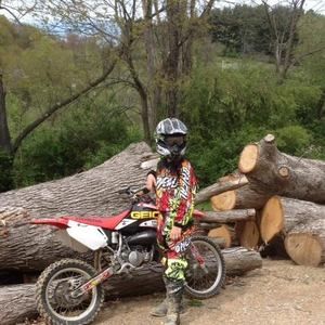 Meet your Posher, Devin